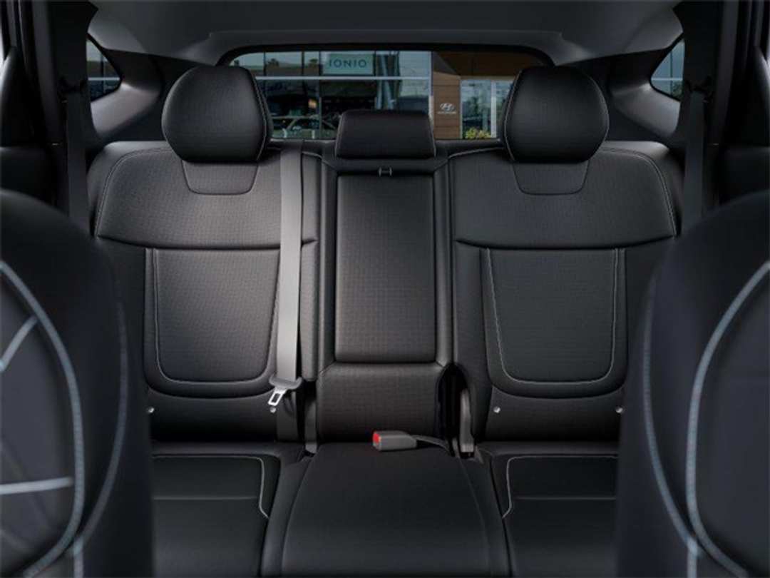 2026 Hyundai Tucson SE - Image 12