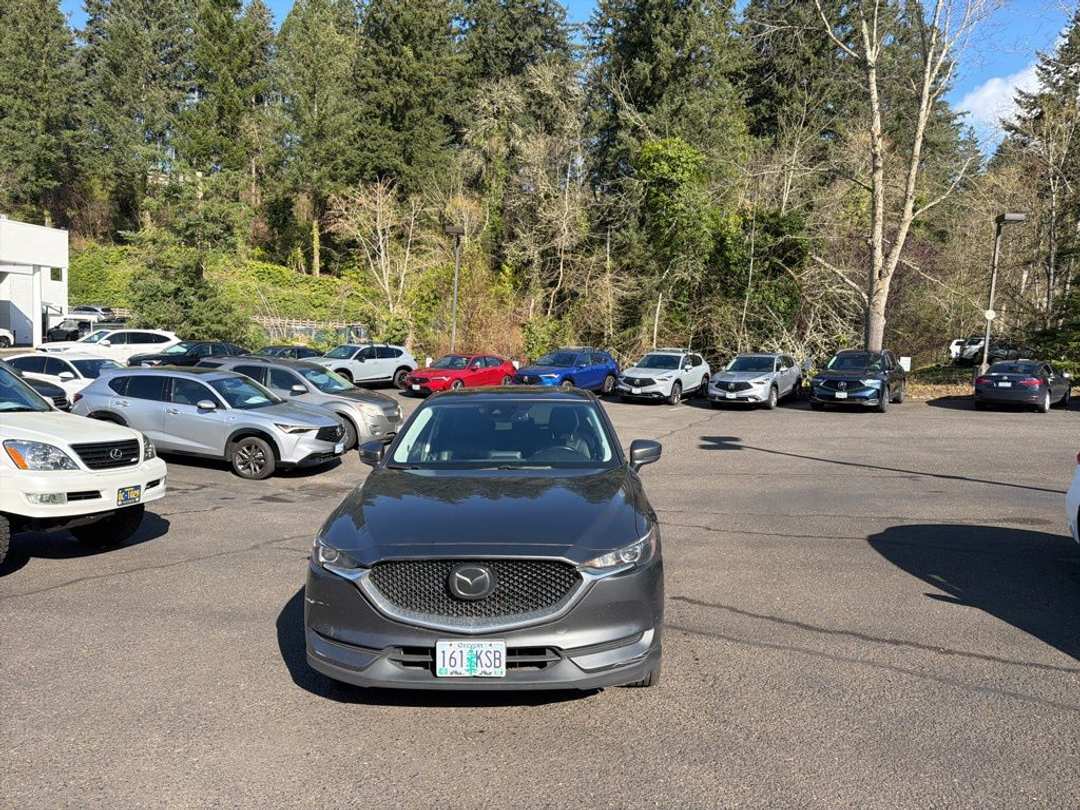 2018 MAZDA CX-5 Touring - Image 2