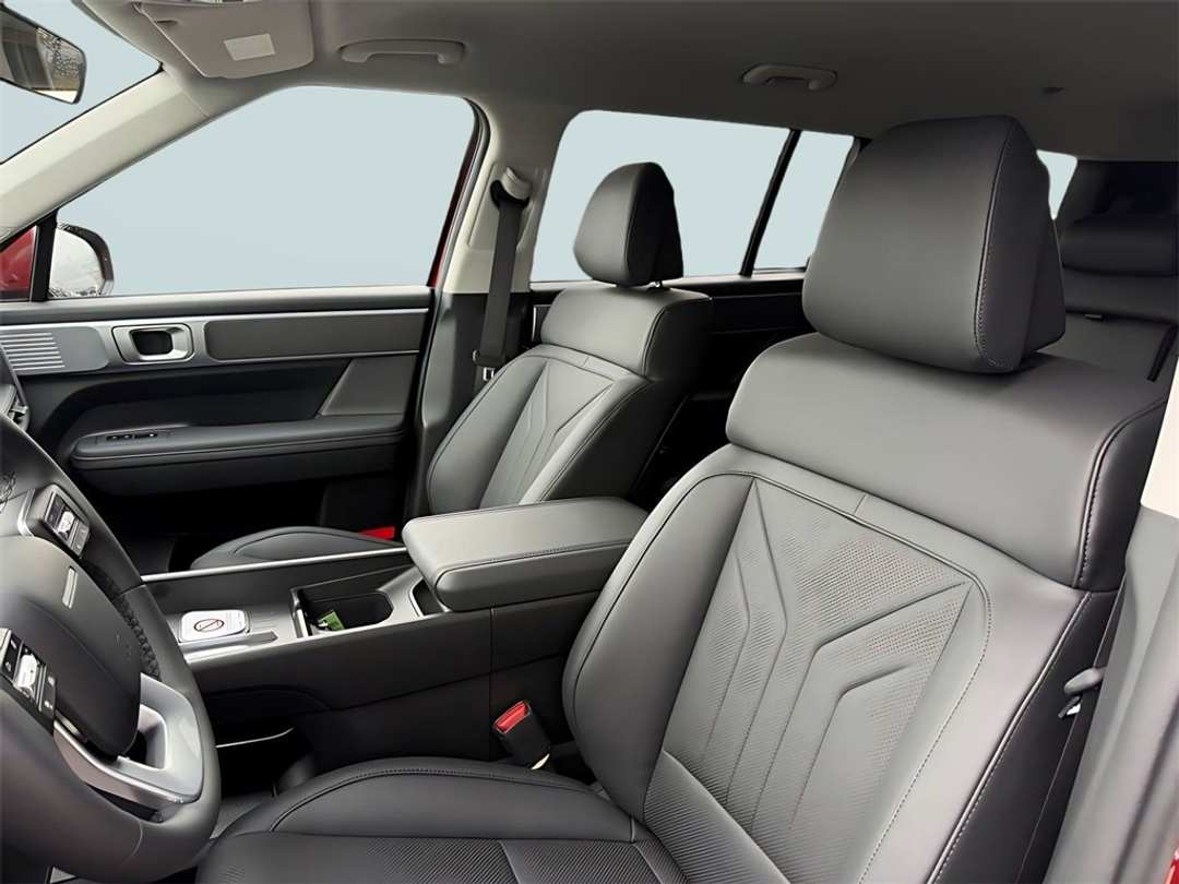 2026 Hyundai Santa Fe SEL - Image 14