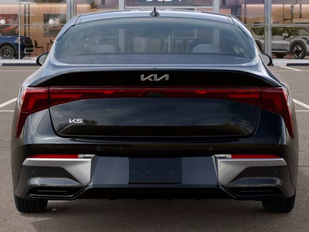 2026 Kia K5 LXS - Image 13
