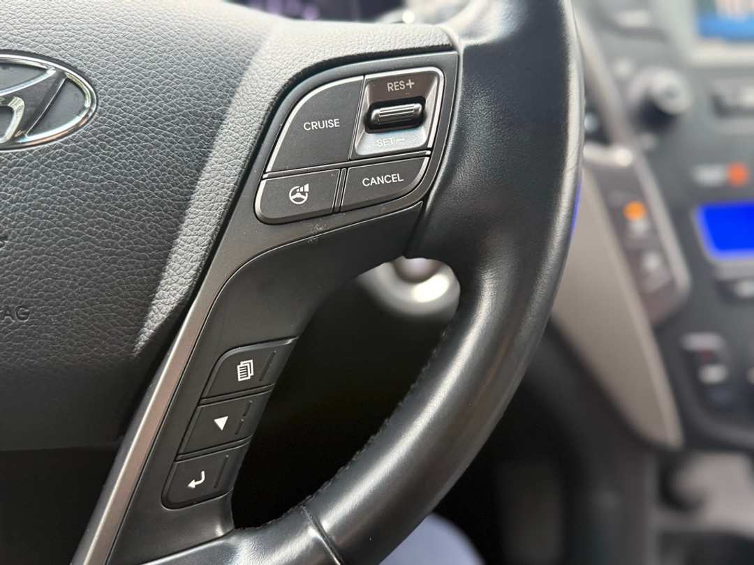 2014 Hyundai Santa Fe Sport 2.0T - Image 23