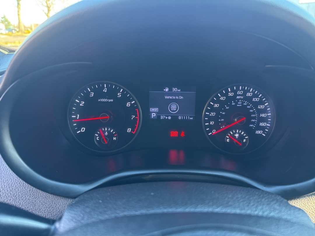 2019 Kia Stinger GTS - Image 30