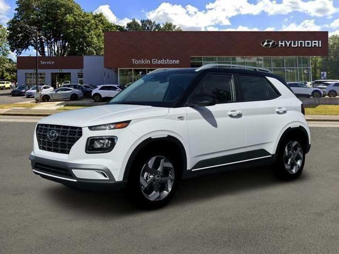 2026 Hyundai Venue SEL - Image 2