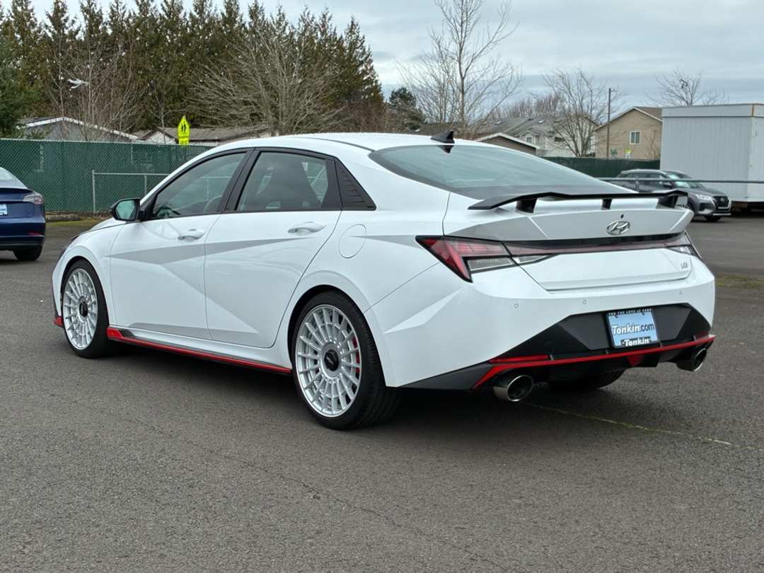 2023 Hyundai Elantra N Base - Image 5