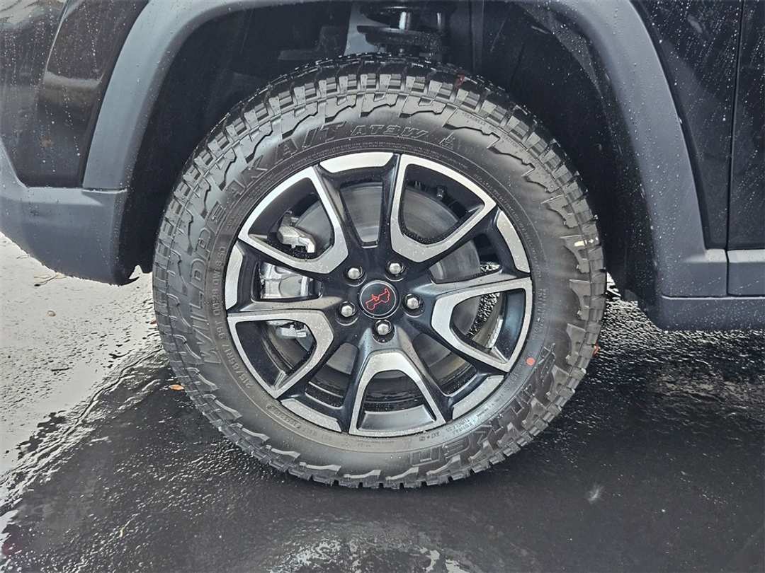 2026 Jeep Compass Trailhawk - Image 41