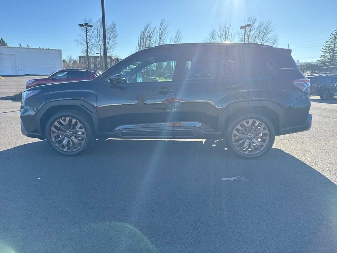 2026 Subaru Forester Sport - Image 4