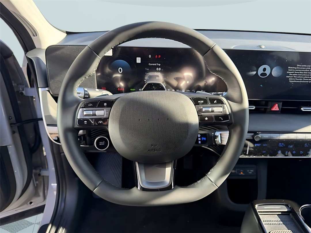 2026 Hyundai Ioniq 5 SEL - Image 18