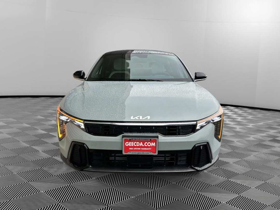 2026 Kia K4 GTLine Turbo - Image 2