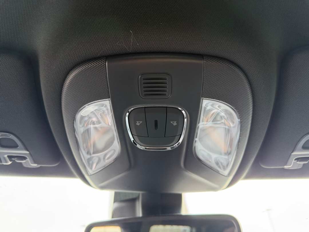 2026 Jeep Compass Latitude - Image 26