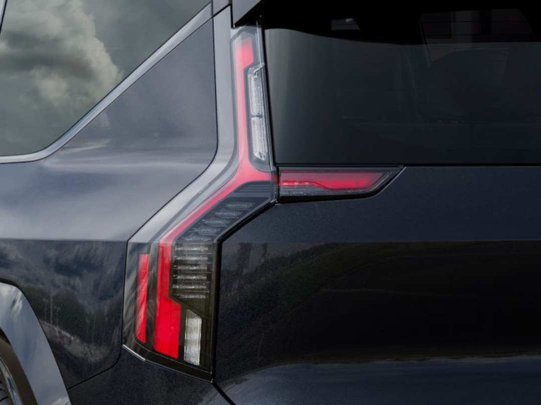 2026 Kia Ev9 GTLine - Image 11