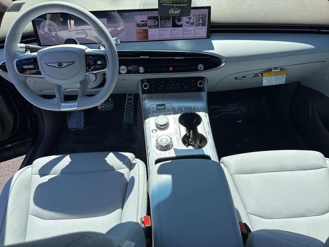 2026 Genesis Electrified Gv70 - Image 47