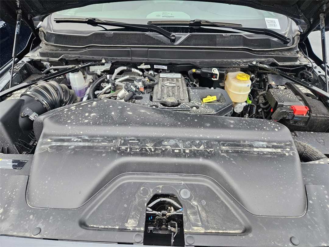 2026 Ram 3500 Laramie - Image 37