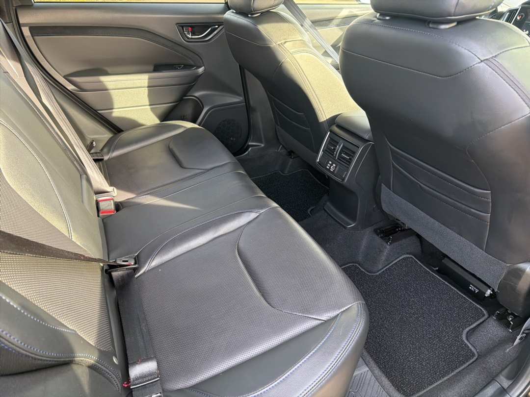 2025 Subaru Forester Limited - Image 25