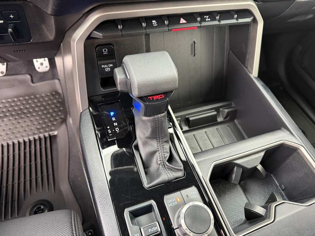 2025 Toyota Tundra SR5 - Image 24