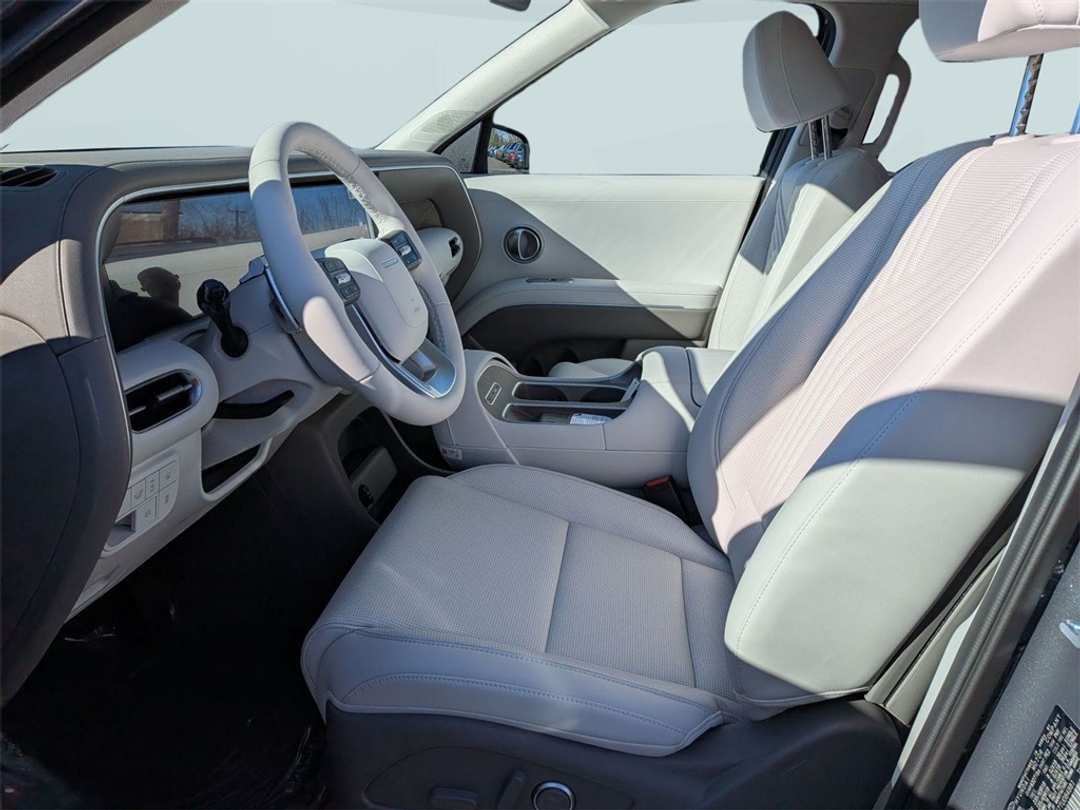 2026 Hyundai Palisade SEL Premium - Image 13