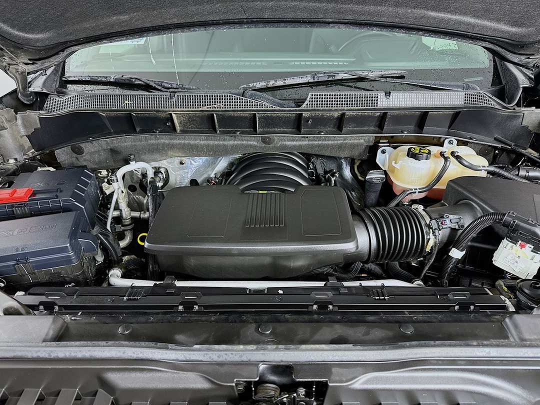 2023 Chevrolet Silverado 1500 LT - Image 31