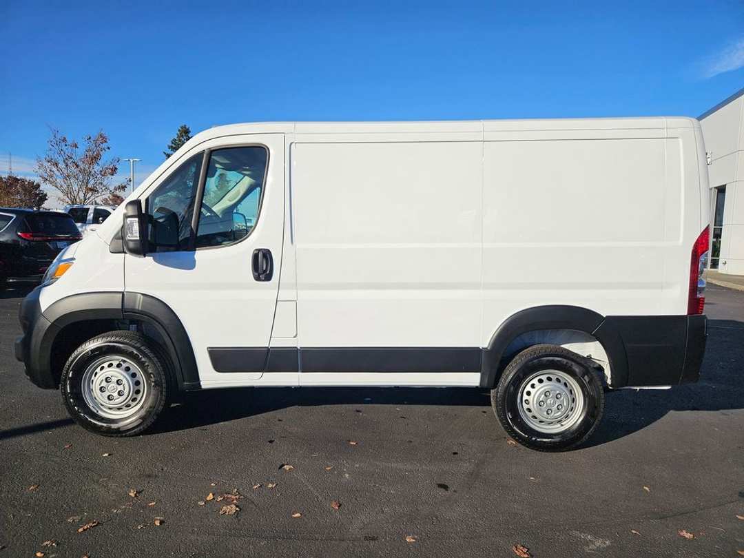 2026 Ram Promaster 1500 Low Roof - Image 3