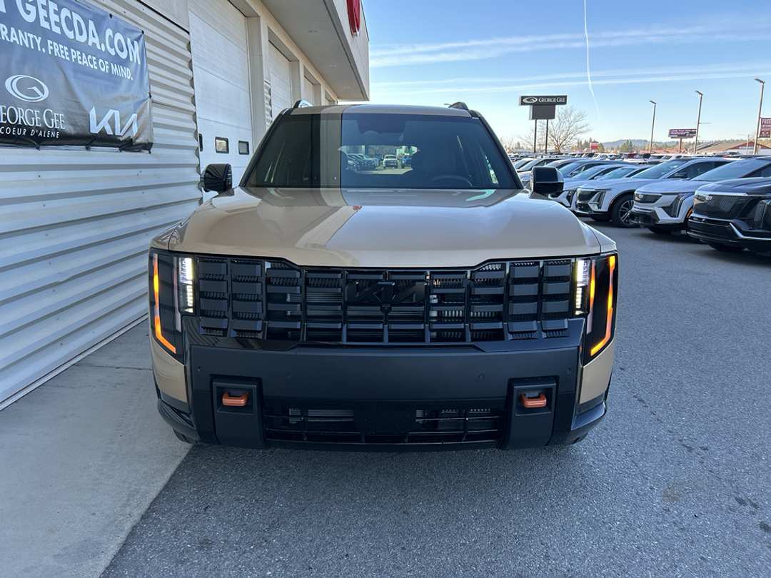 2027 Kia Telluride XPro SXPrestige - Image 2