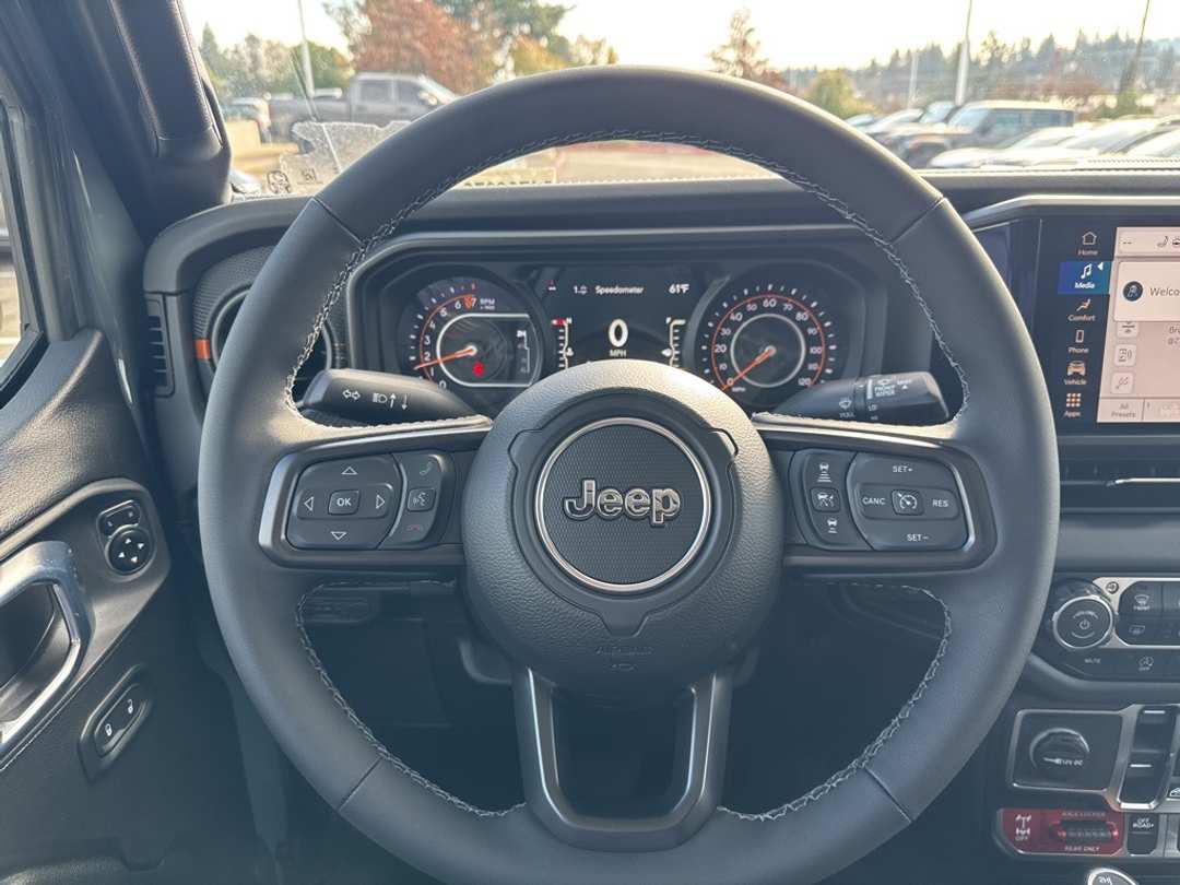 2026 Jeep Gladiator Mojave - Image 17