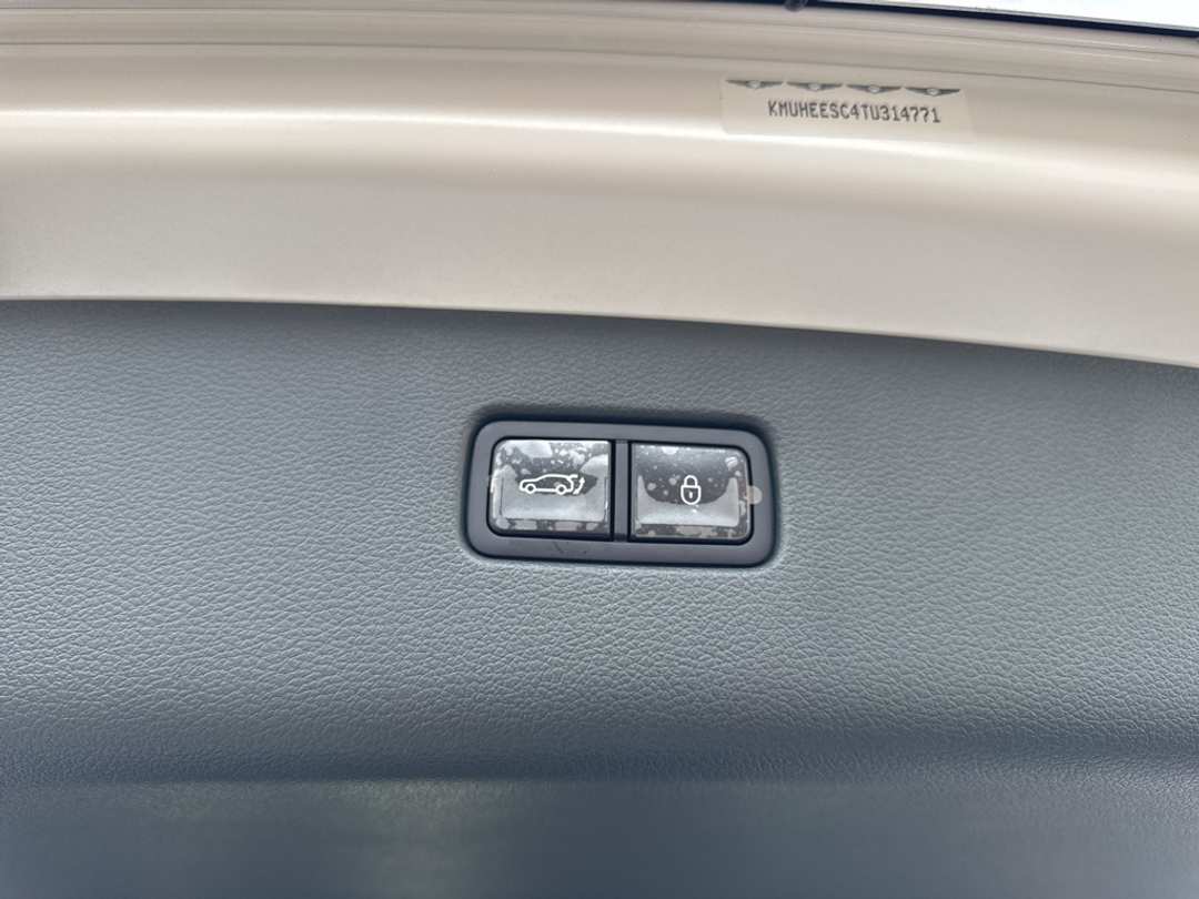 2026 Genesis Gv80 3.5T Prestige - Image 17