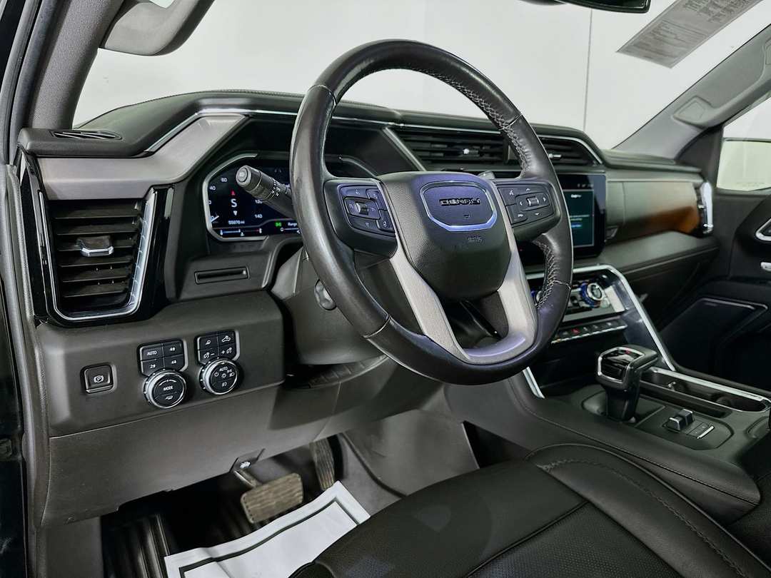 2022 GMC Sierra 1500 Denali - Image 10