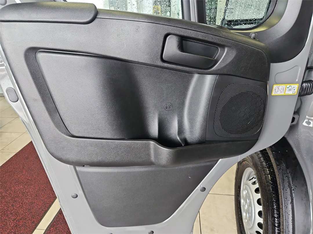 2026 Ram Promaster 2500 High Roof - Image 10