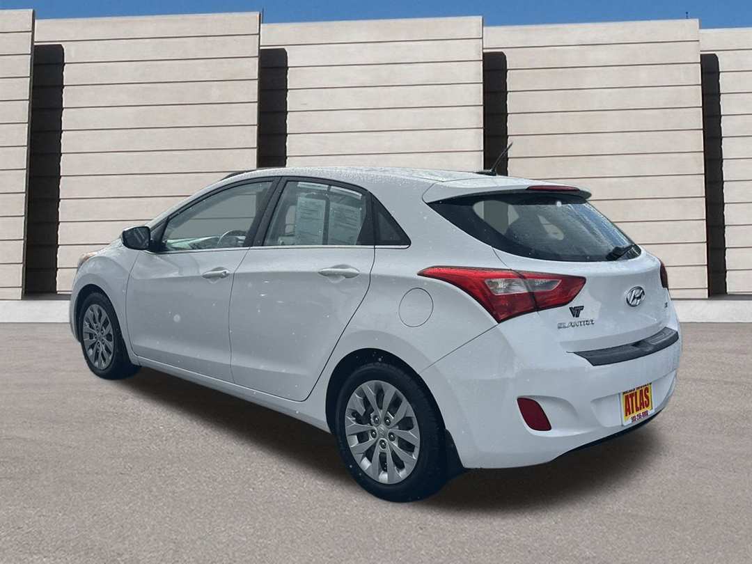 2016 Hyundai Elantra Gt - Image 3