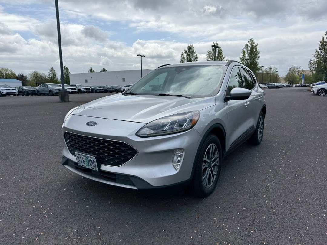 2020 Ford Escape SEL - Image 3