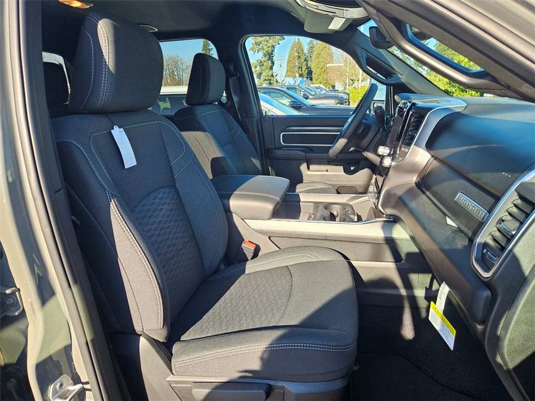 2026 Ram 3500 Big Horn - Image 37