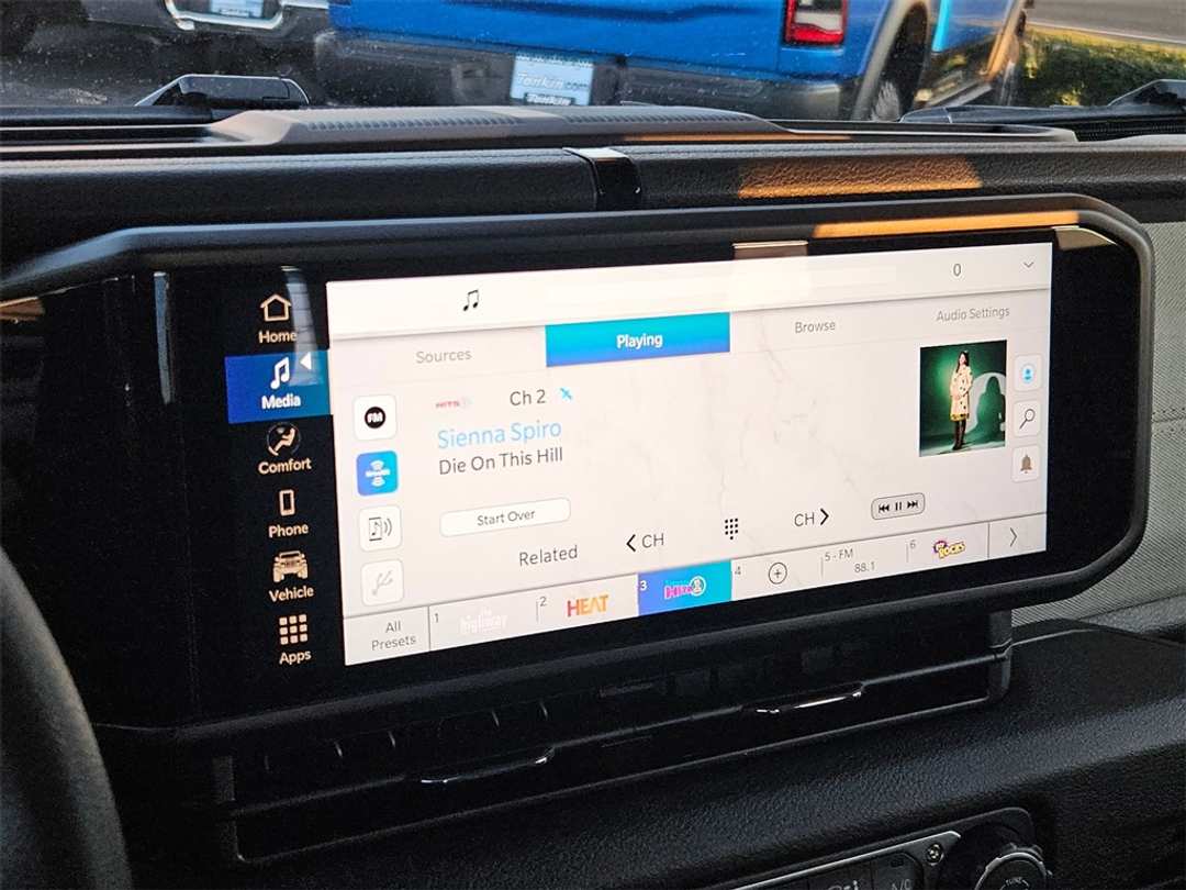 2026 Jeep Wrangler Sport - Image 20