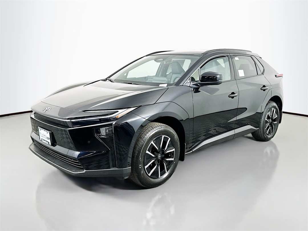 2026 Toyota Bz XLE Plus - Image 3