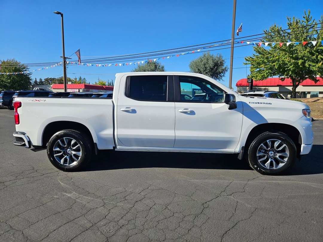 2026 Chevrolet Silverado 1500 RST - Image 7