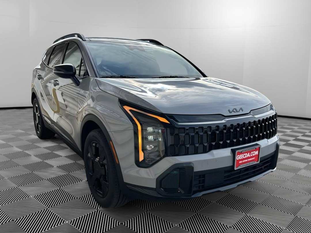 2026 Kia Sportage XLine - Image 3