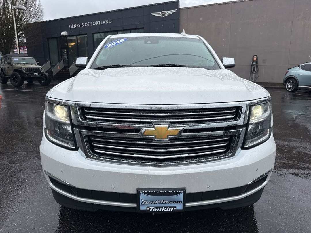 2018 Chevrolet Suburban Premier - Image 2