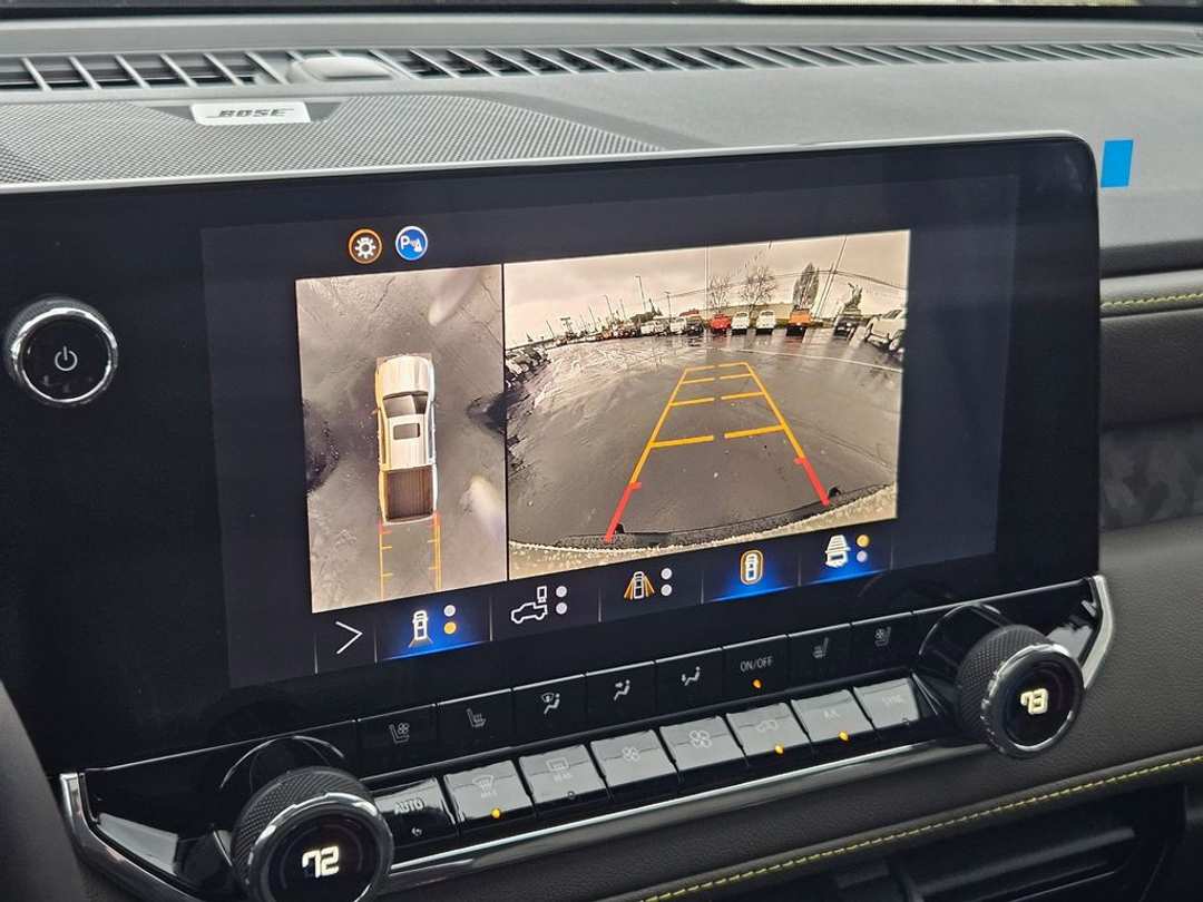 2026 Chevrolet Colorado ZR2 - Image 21