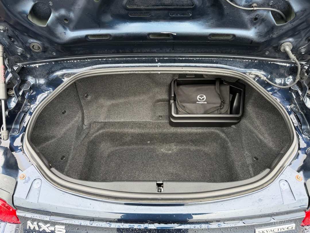 2021 MAZDA Miata Rf Grand Touring - Image 11