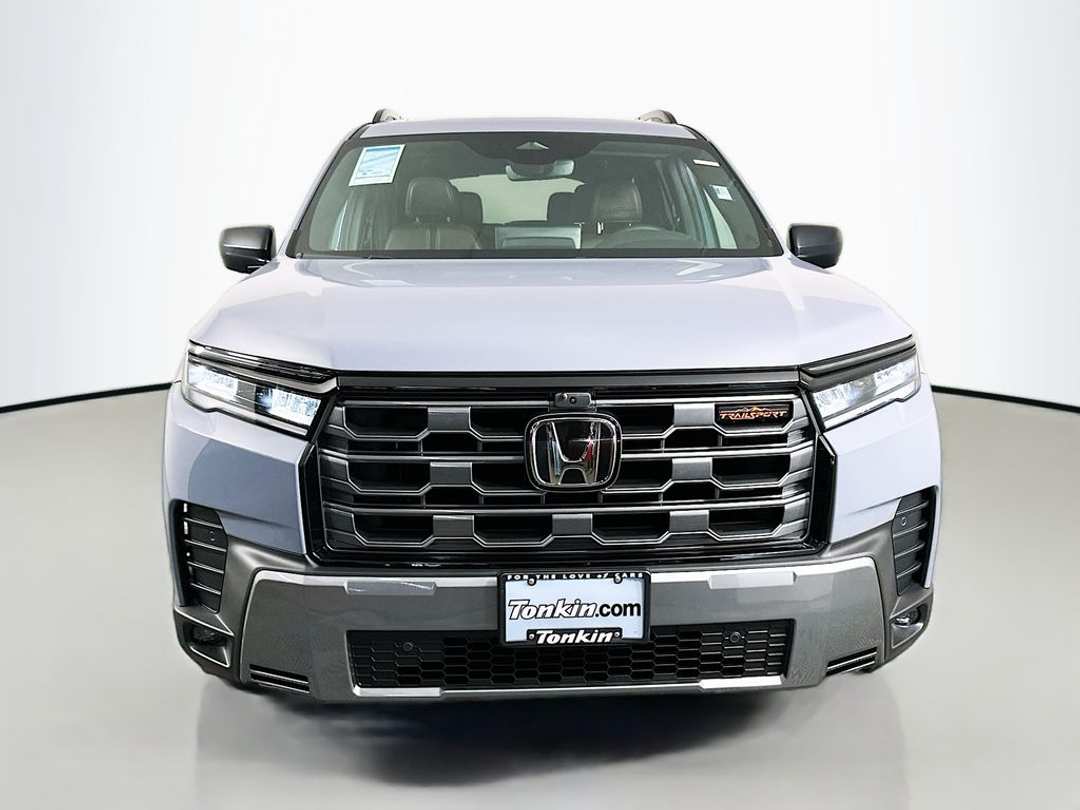 2026 Honda Pilot TrailSport - Image 2