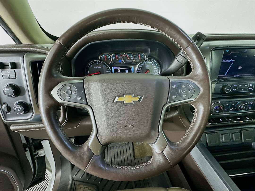 2017 Chevrolet Silverado 1500 LTZ - Image 11