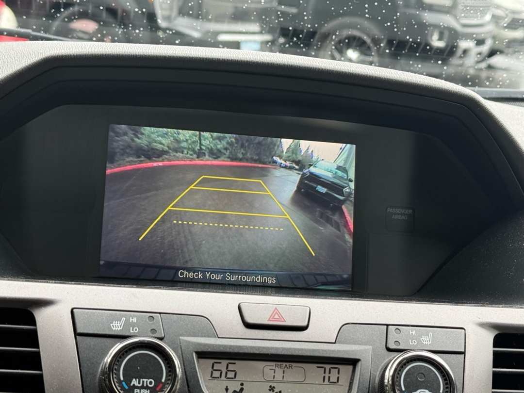 2015 Honda Odyssey EXL - Image 32