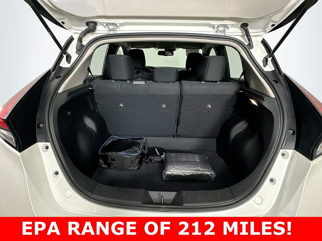 2025 Nissan LEAF SV Plus - Image 29