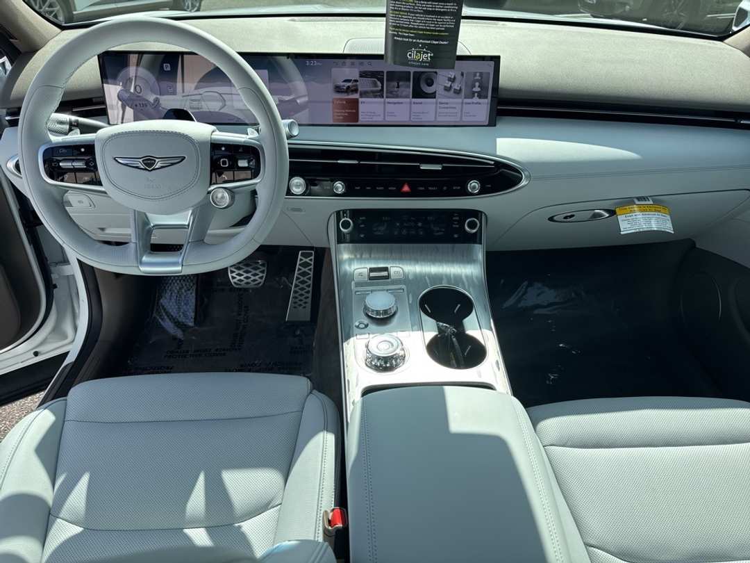 2026 Genesis Electrified Gv70 - Image 44