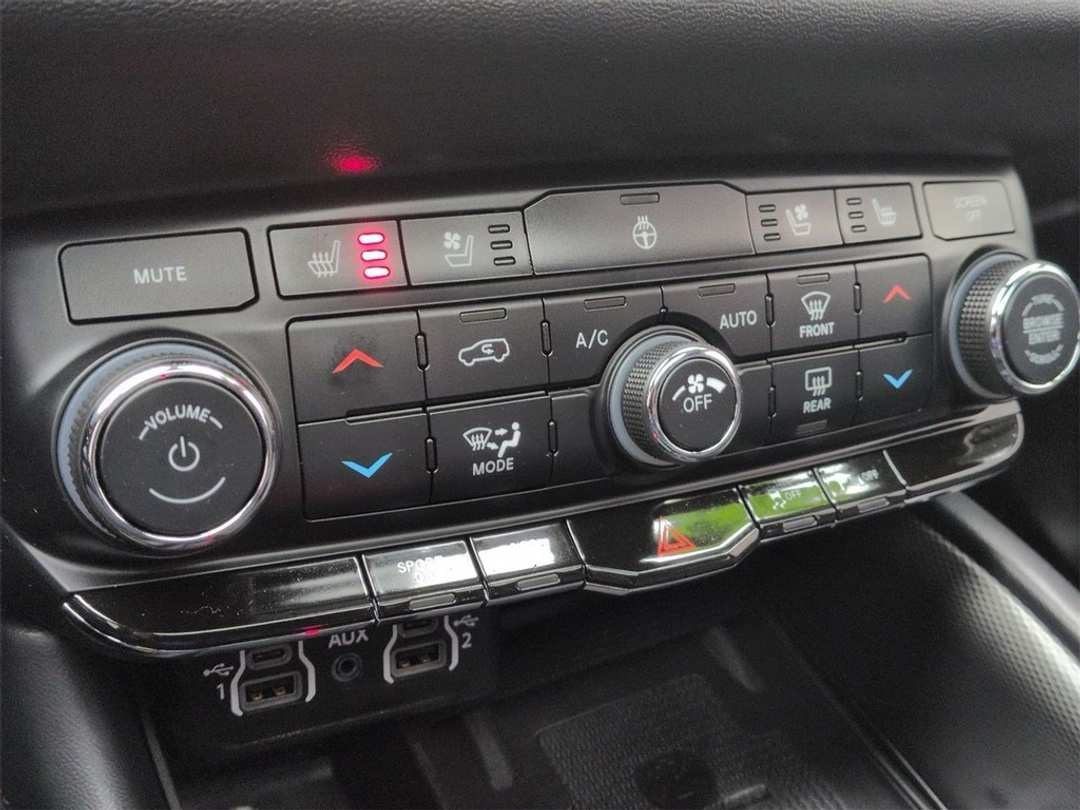 2023 Dodge Durango R/T Plus - Image 22