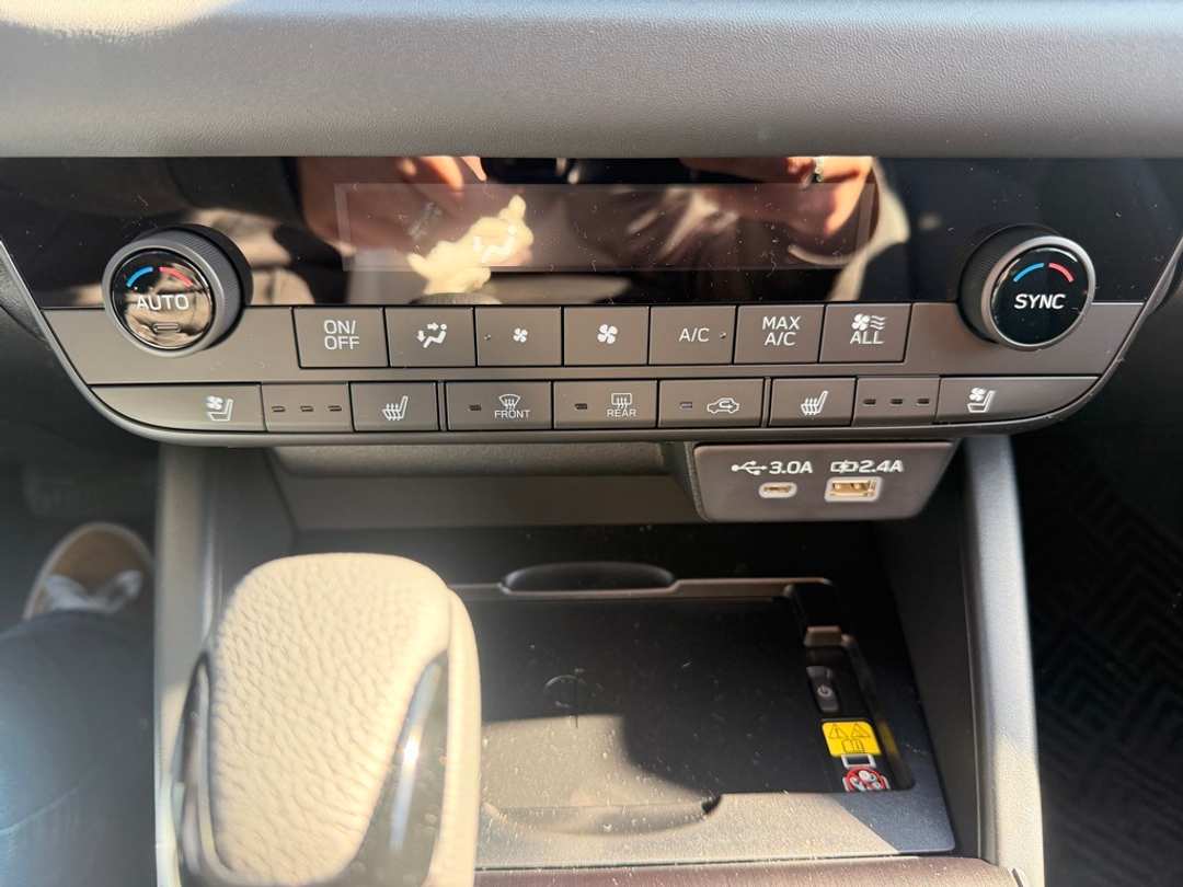 2026 Subaru Outback Touring XT - Image 38