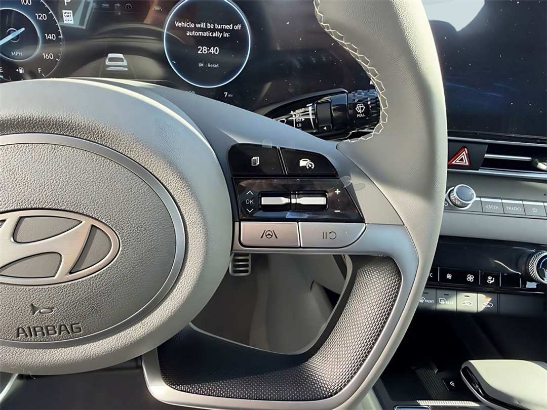 2026 Hyundai Elantra SEL Sport - Image 16