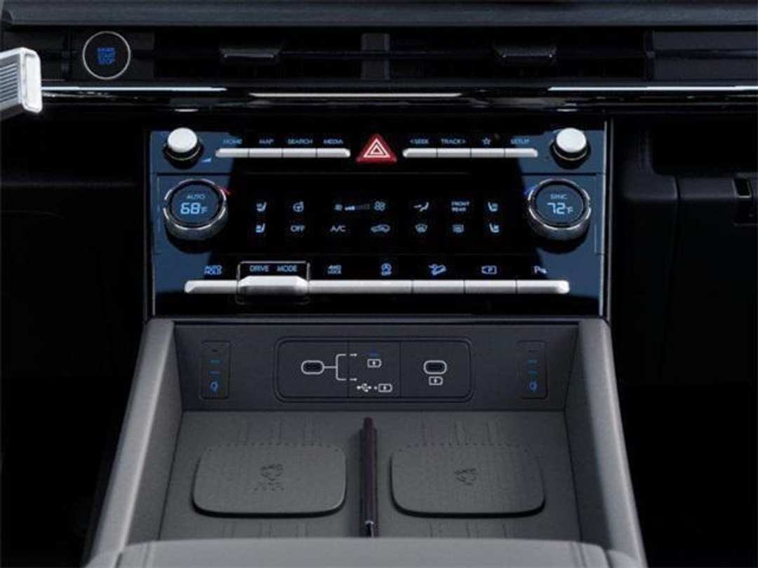 2026 Hyundai Santa Fe Calligraphy - Image 16