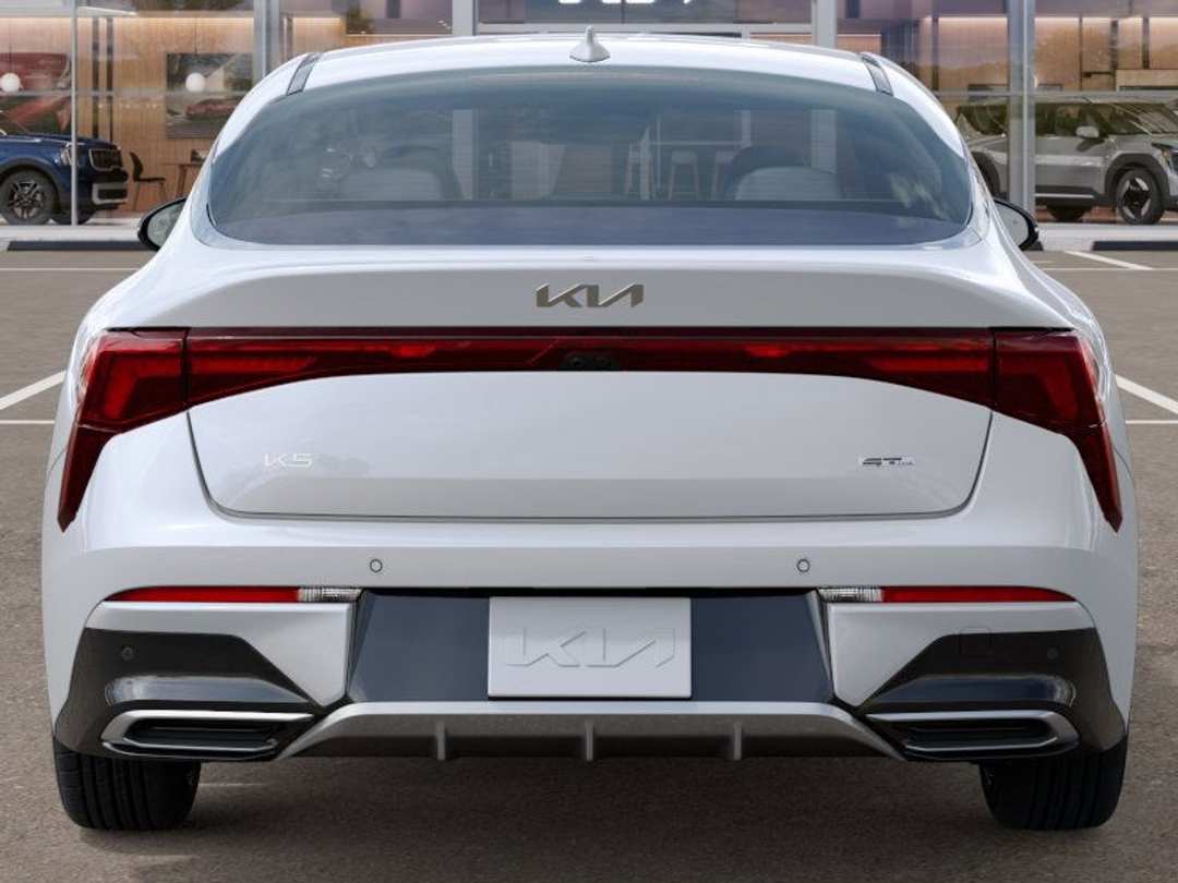 2026 Kia K5 GTLine - Image 13
