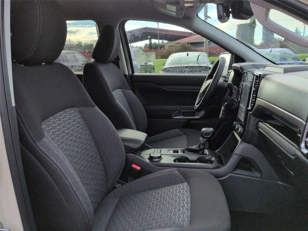 2025 Ford Ranger XLT - Image 28