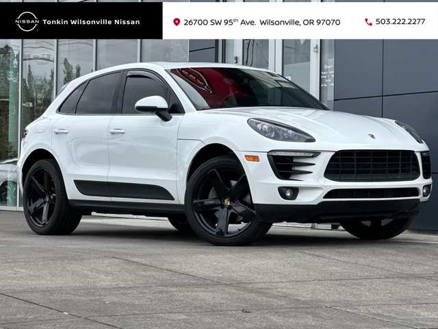 2017 Porsche Macan Base