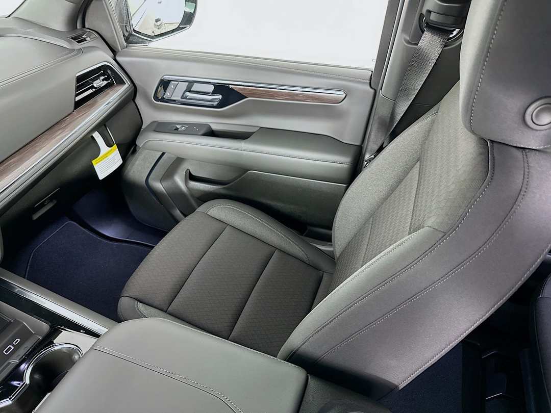 2026 Chevrolet Tahoe LS - Image 22