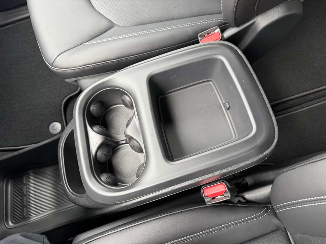 2026 Chrysler Pacifica Select - Image 26